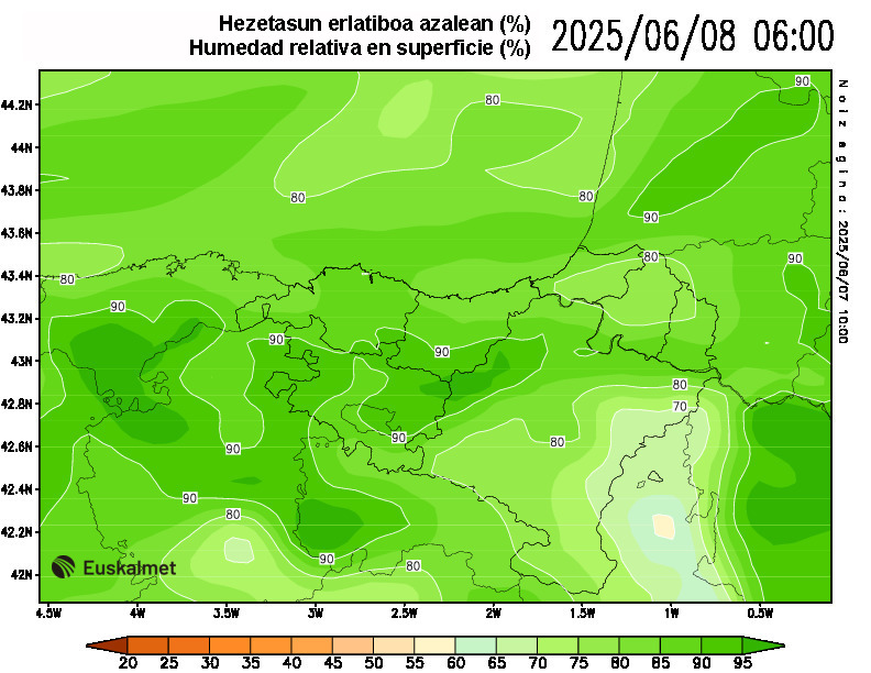 Humedad relativa en superficie 06:00